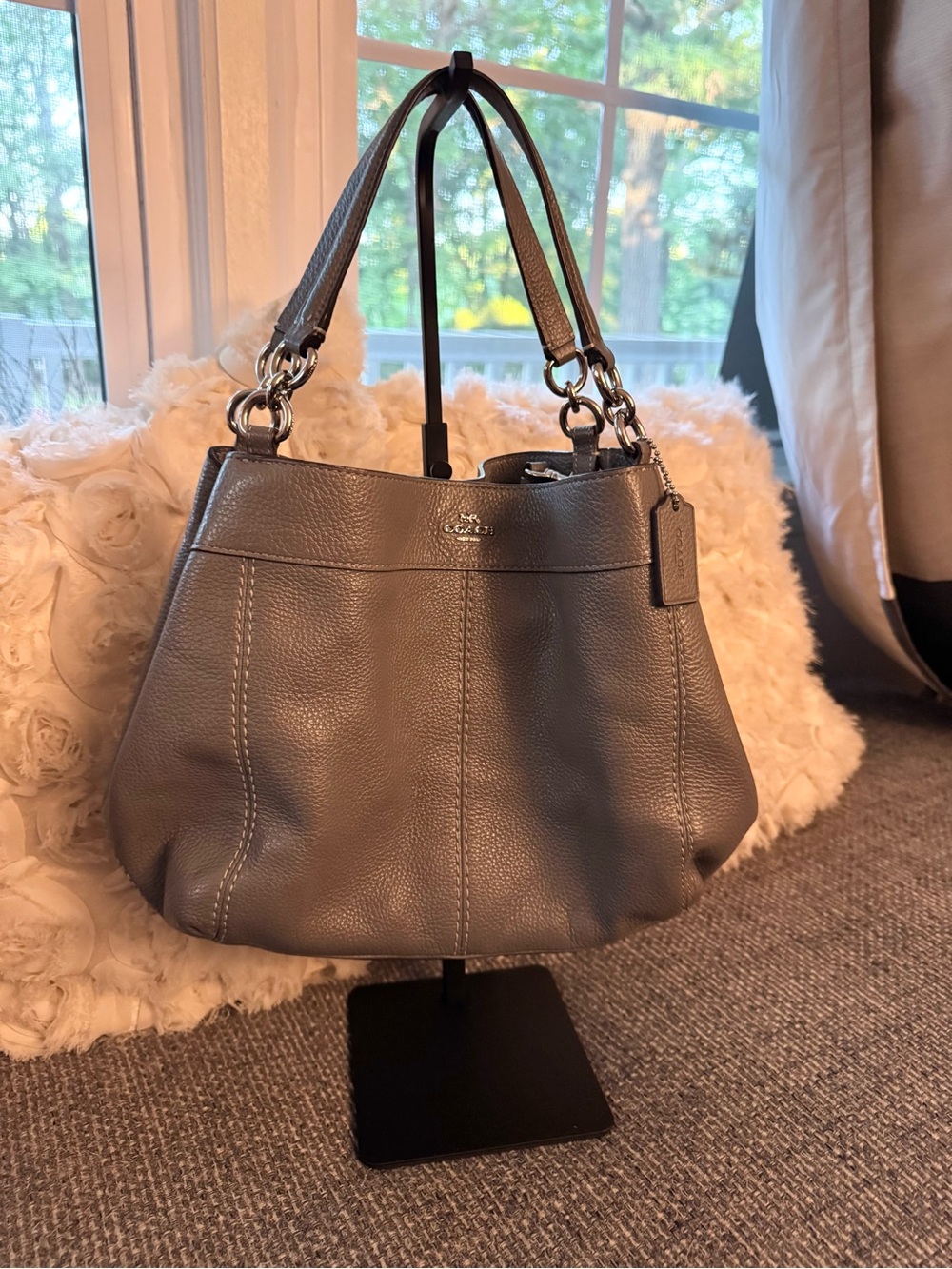 Coach Gray Pebbled Leather Shoulder Tote Bag F28992 – EUC
